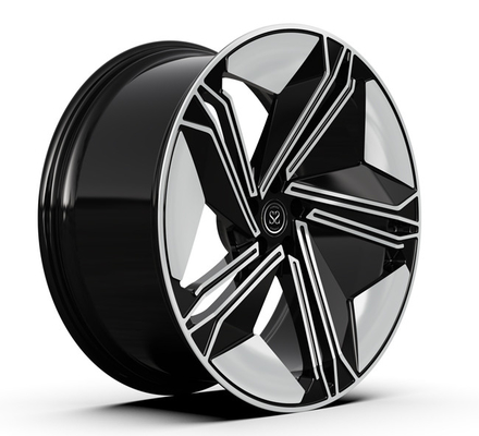 Obręcz kuta głęboko wklęsła Monoblockok 23x10,5 czarna obrabiana czołowo Audi RS Q8